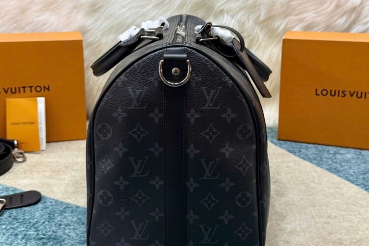 Túi LV Keepall Bandoulière 45 Monogram Eclipse Màu Xám