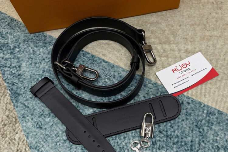 Túi LV Keepall Bandoulière 45 Monogram Eclipse Màu Xám