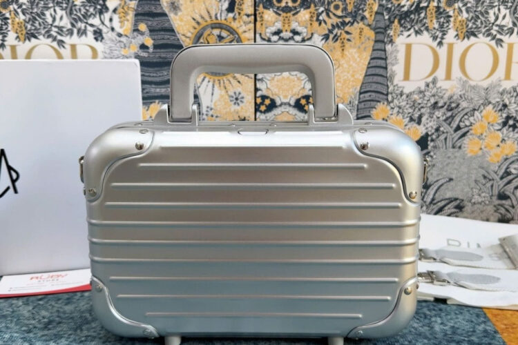 Túi Rimowa Original Aluminium Cross-Body Bag 19 Silver Màu Bạc