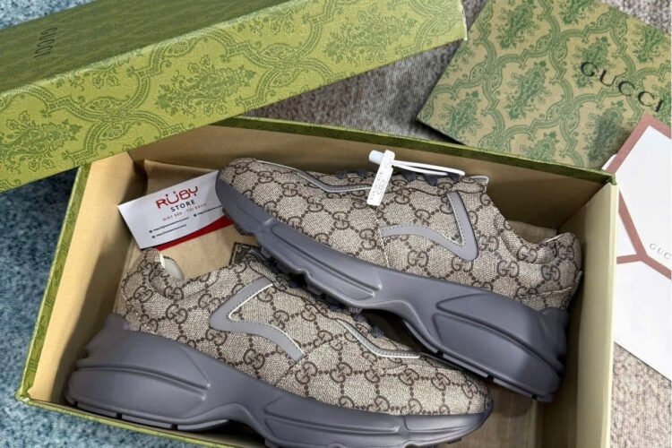 Giày Gucci Rhyton GG Supreme Grey Màu Xám
