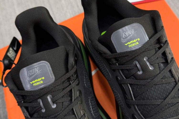 Giày Nike Vomero Premium Road Running Shoes đen Xanh Lá