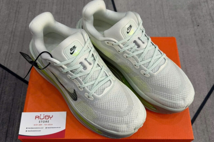 Giày Nike Vomero Premium Road Running Shoes Xanh Lá