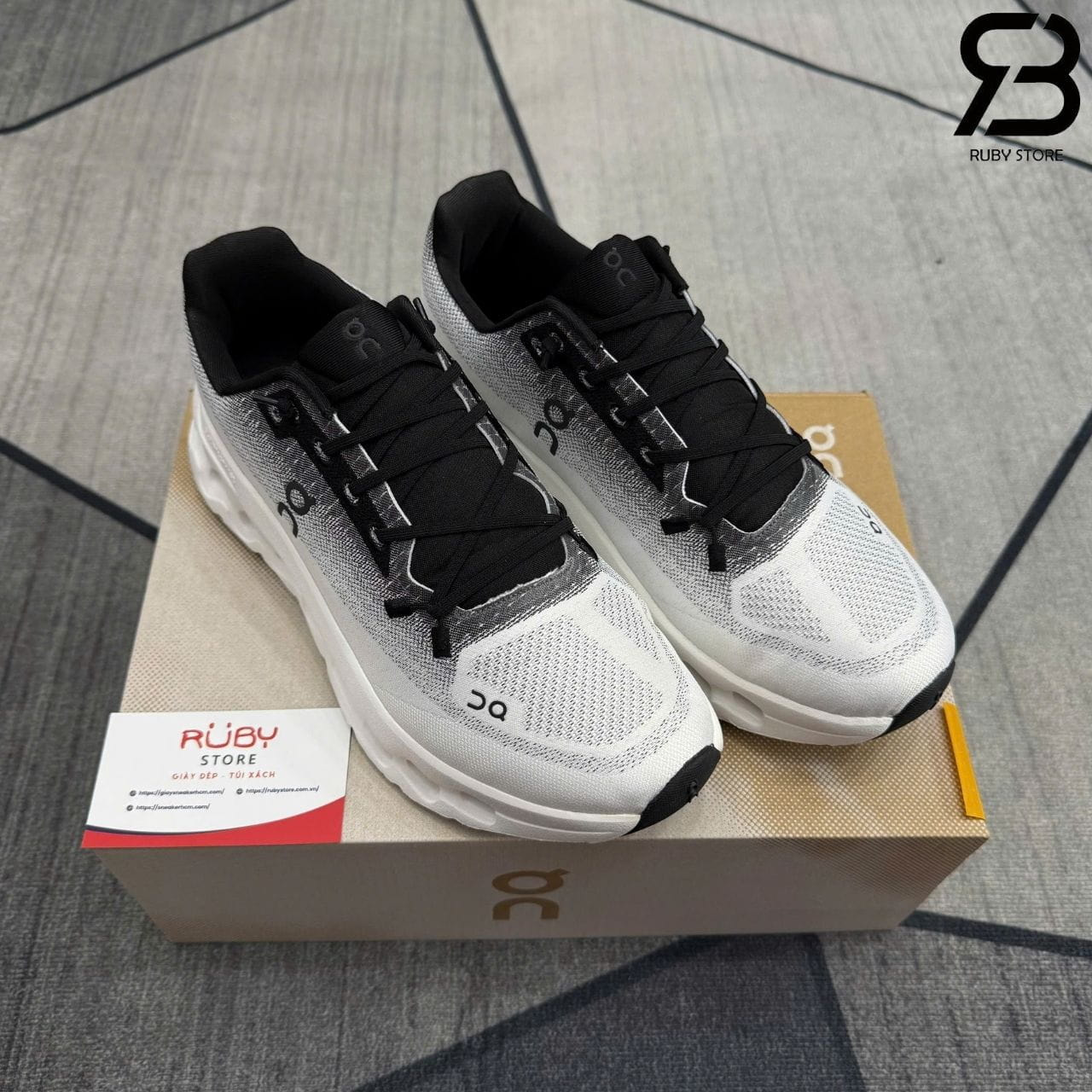 Giày On Running Cloudtilt Black Ivory Trắng Đen