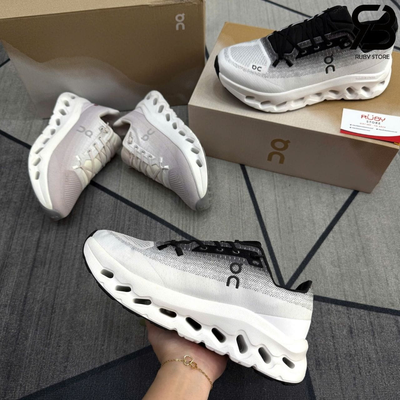 Giày On Running Cloudtilt Black Ivory Trắng Đen