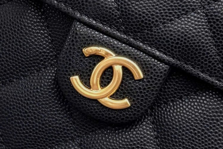 Túi CN 25 Medium Handbag Grained Calfskin Gold-Tone Metal Black