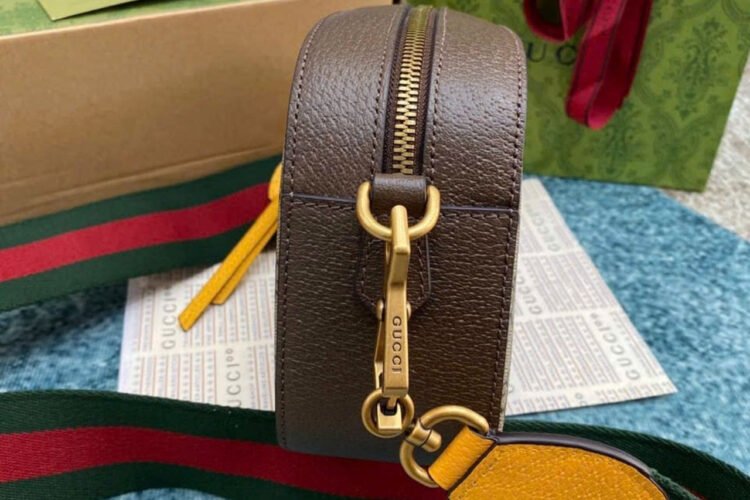 Túi Gucci Neo Vintage GG Supreme Messenger Bag