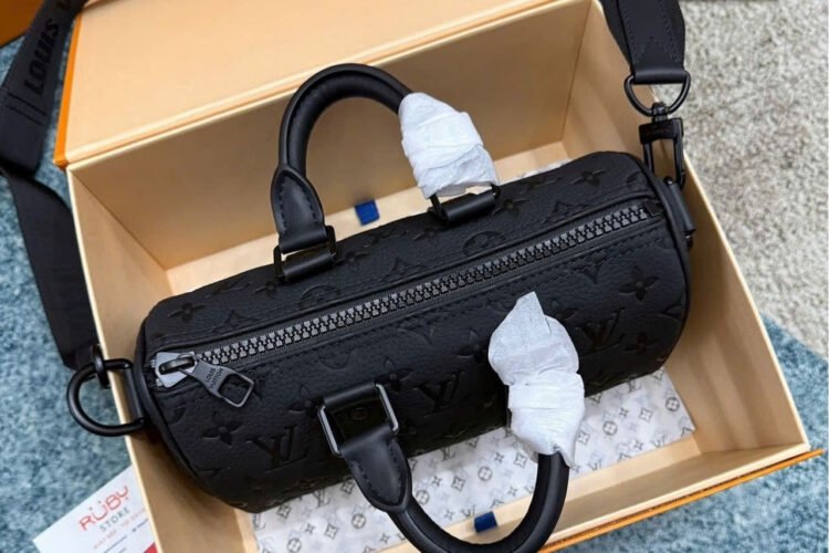 Túi LV Keepall Bandoulière 25 M20900 Black Monogram Taurillon đen