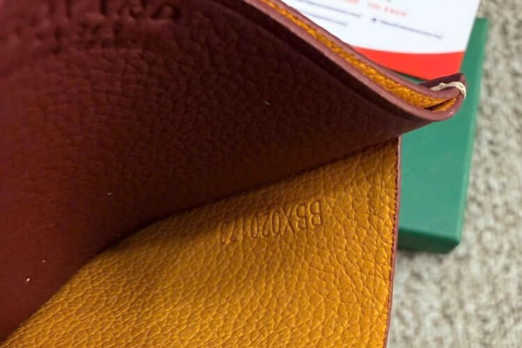 Ví Goyard Saint Sulpice Card Wallet Burgundy Màu đỏ