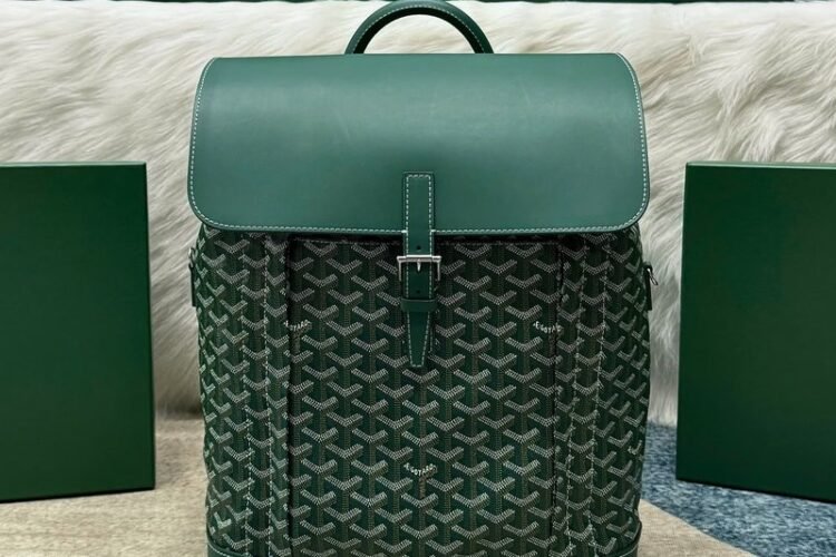 Balo Goyard Alpin MM Backpack Green Màu Xanh Lá Size 39CM Best Deal