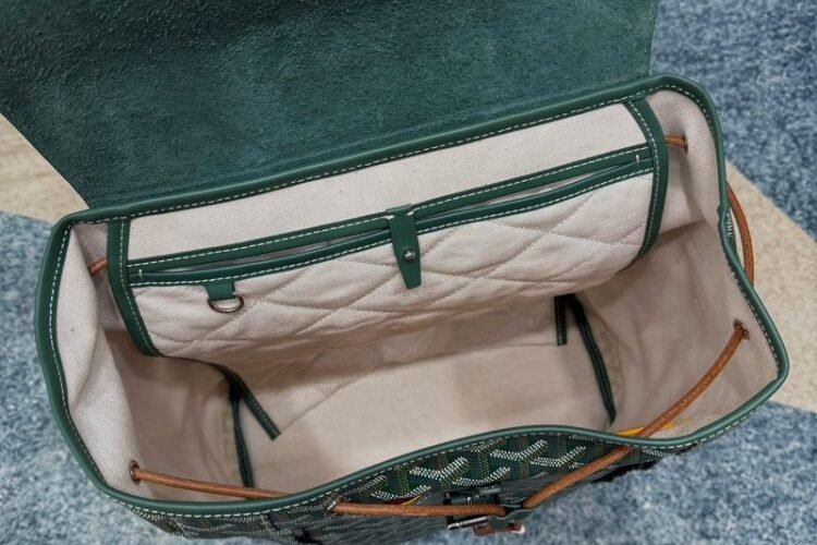 Balo Goyard Alpin MM Backpack Green Màu Xanh Lá Size 39CM Best Deal