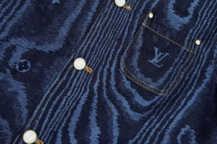 Áo Khoác LV Chic Collarless Denim Jacket Màu Xanh Dương