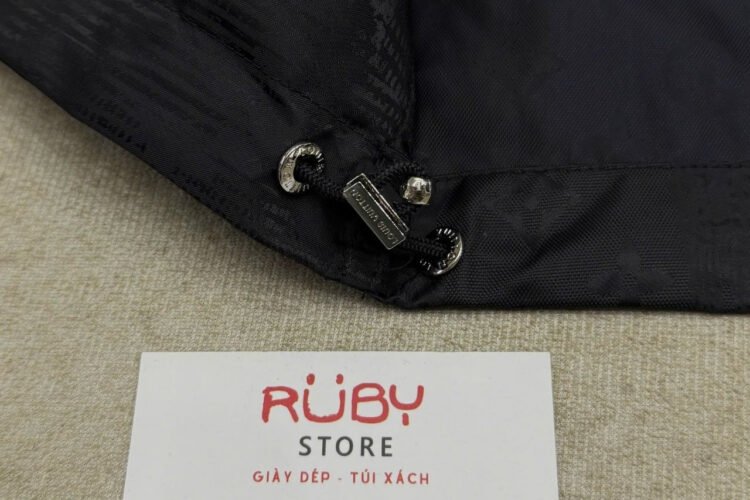 Áo Khoác LV Nylon Windbreaker Màu đen