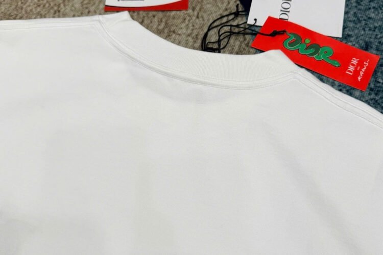 Áo Thun Dior And Kaws T-Shirt White Cotton Jersey Màu Trắng