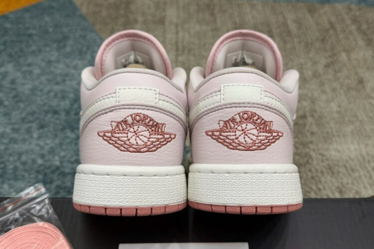 Giày Air Jordan 1 Low Pinka Màu Hồng Trắng