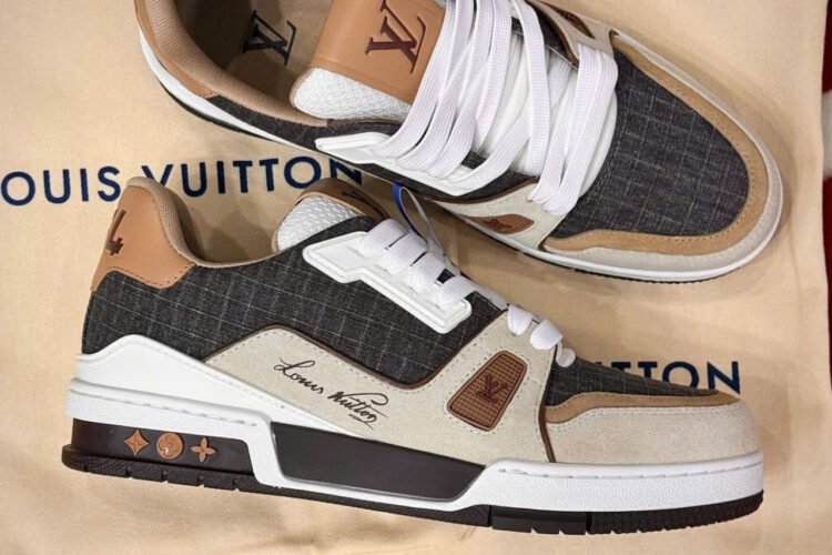 Giày Louis Vuitton LV Trainer Outdoor Brown Canvas And Leather Màu Nâu