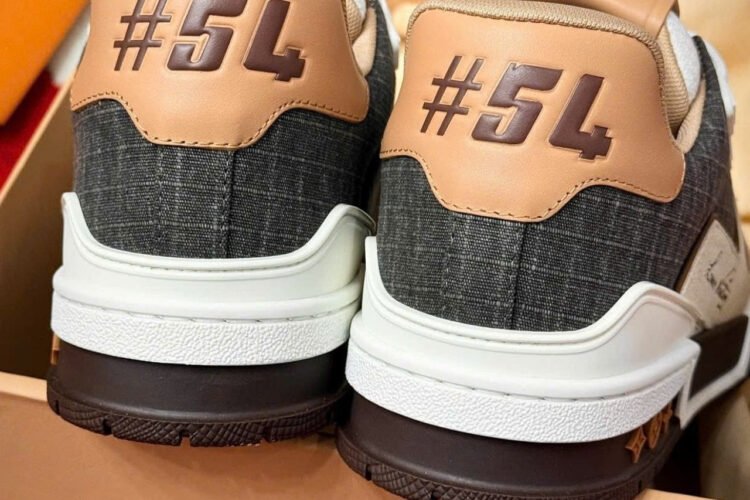 Giày Louis Vuitton LV Trainer Outdoor Brown Canvas And Leather Màu Nâu