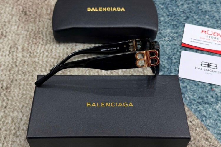 Mắt Kính Balenciaga BB Sunglasses Black Grey Lenses