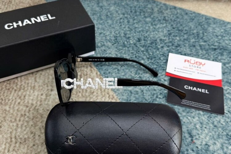 Mắt Kính CN Sunglasses Black White Logo