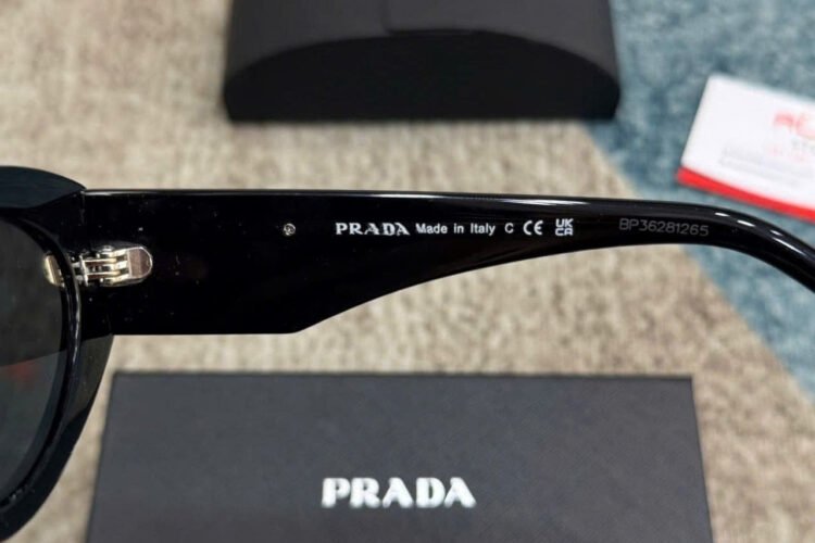 Mắt Kính Prada Oval Sunglasses Black