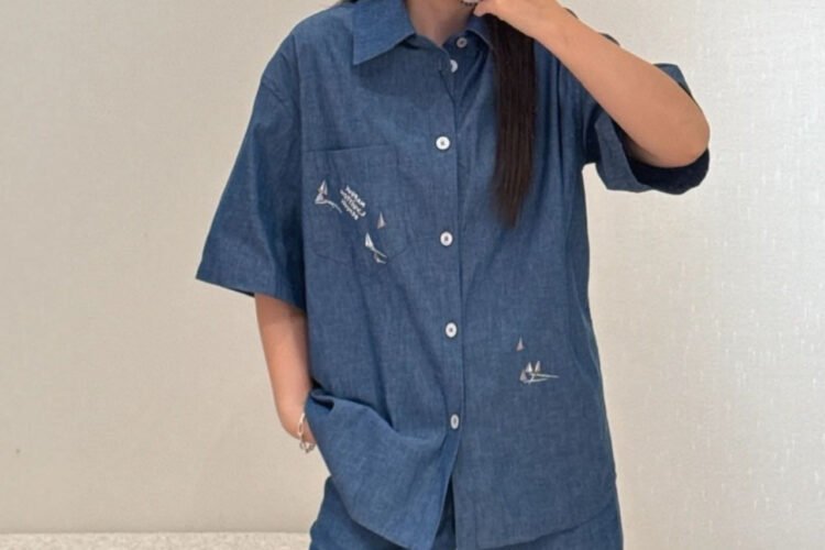 Quần Short LV Embroidered Chambray Shorts Xanh Dương