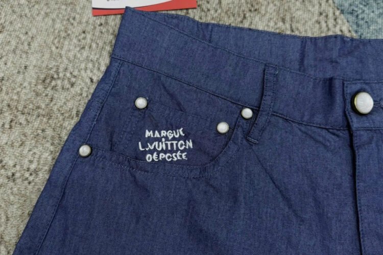 Quần Short LV Embroidered Chambray Shorts Xanh Dương