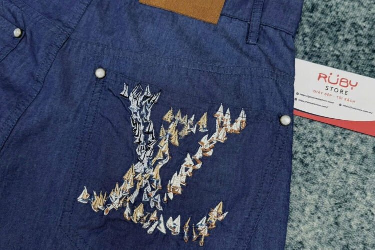 Quần Short LV Embroidered Chambray Shorts Xanh Dương