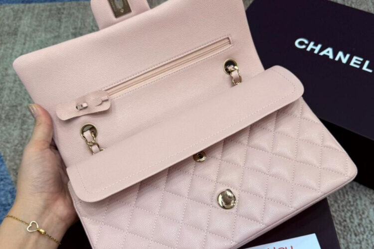 Túi CN Classic Medium Light Pink Caviar GHW Hồng