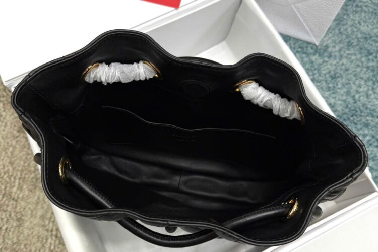 Túi Dior Nolita Medium Black Lambskin Màu Đen