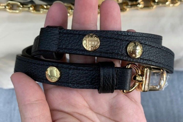 Túi LV Favorite M45859 Black Beige Monogram Empreinte Đen Be