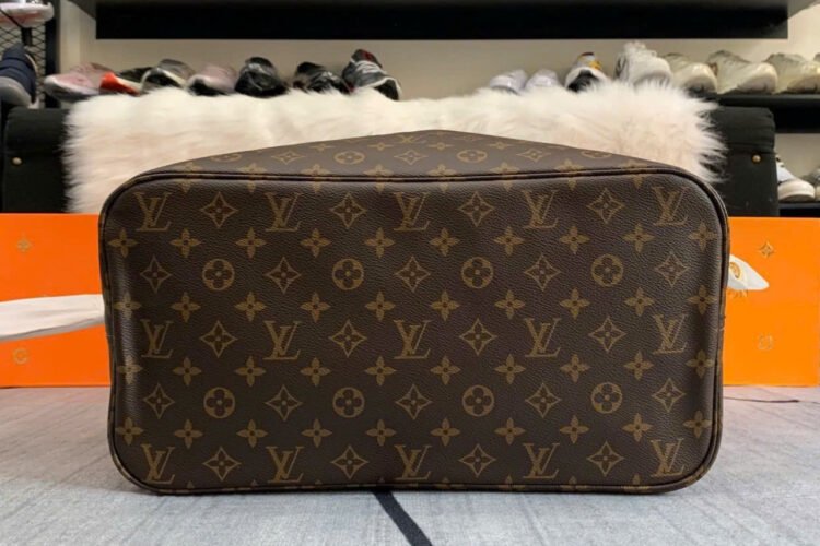 Túi LV Neverfull GM Monogram Tote Bag Màu Nâu Lót Hồng