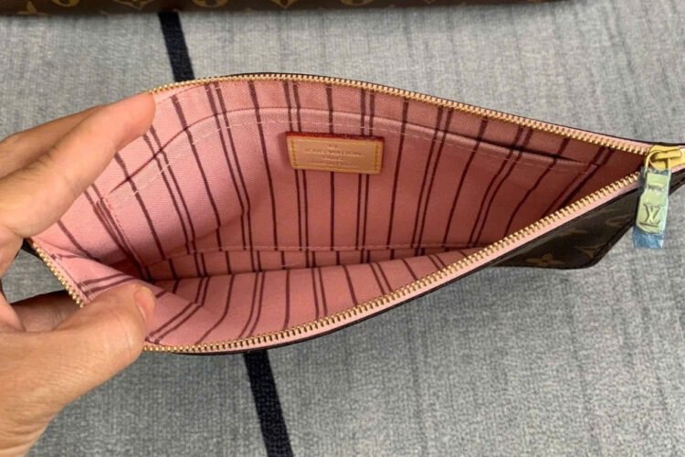 Túi LV Neverfull GM Monogram Tote Bag Màu Nâu Lót Hồng