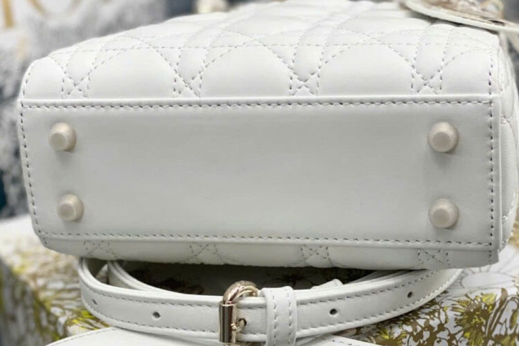 Túi Mini Lady Dior White Lambskin GHW Màu Trắng