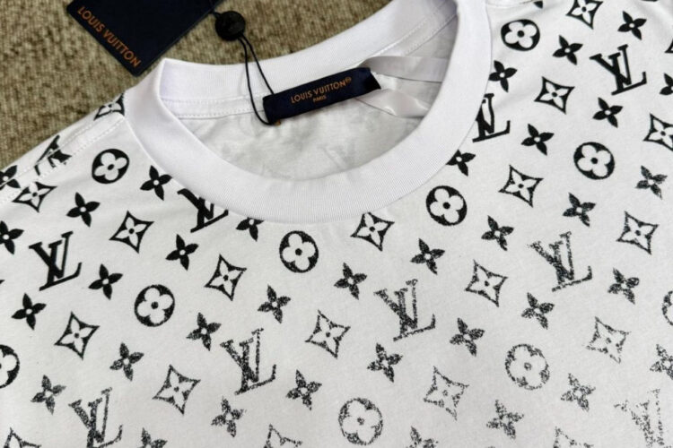 Áo LV Gradient Cotton T-Shirt Blanc Màu Trắng Bạc