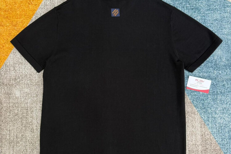 Áo LV Short-Sleeved Intarsia Crewneck Black Mushroom 1AJBUV Đen