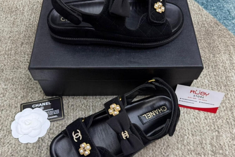 Dép CN Dad Sandal Pearl Ribbon Black Suede Màu Đen