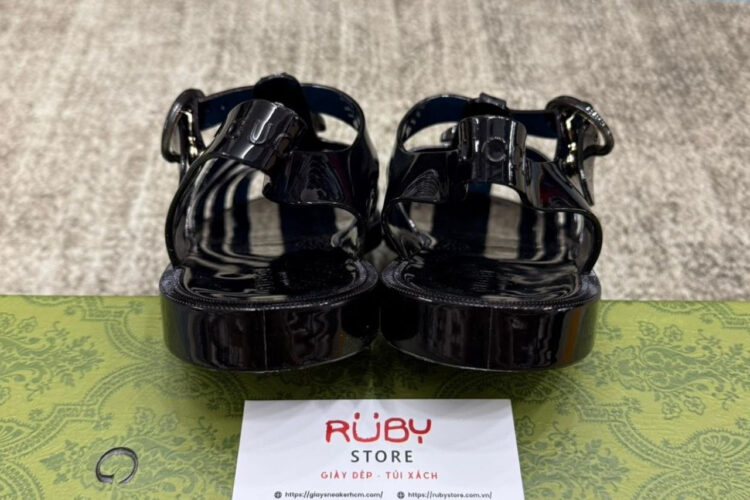 Dép RÍ Gucci Rubber Buckle Strap Sandal Xanh Navy