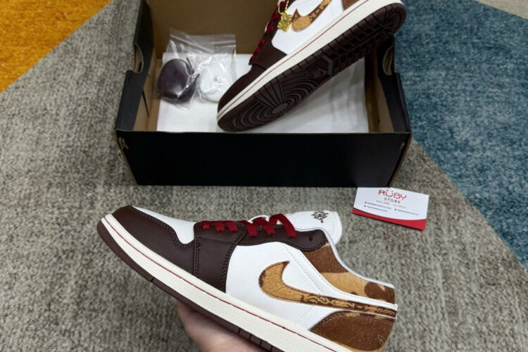 Giày Air Jordan 1 Low Year of the Horse Nâu