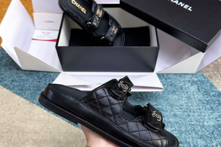 Giày CN 24S Dad Sandal Mule Black Lambskin Màu Đen