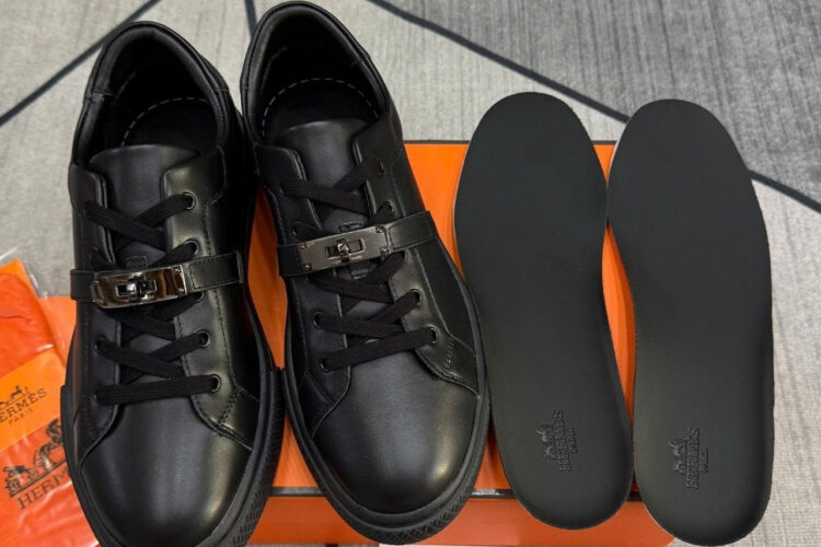 Giày Hermes Day Sneaker Black Leather Màu đen