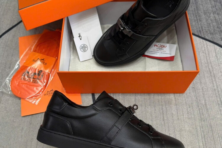 Giày Hermes Day Sneaker Black Leather Màu đen