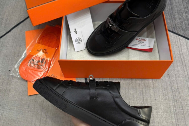 Giày Hermes Day Sneaker Black Leather Màu đen