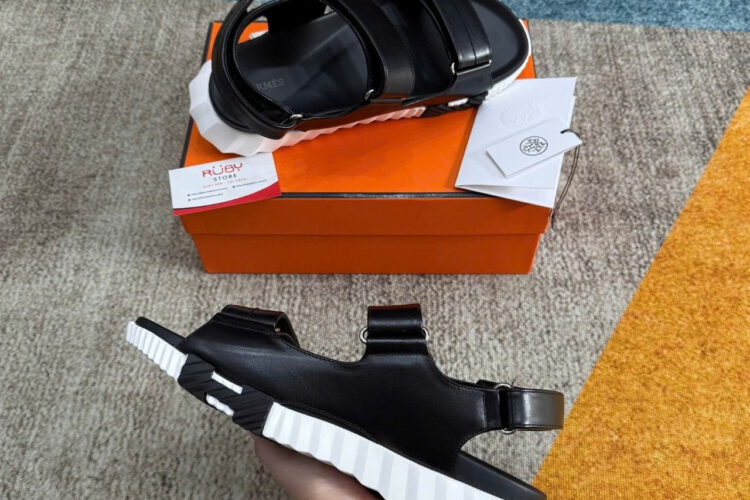 Giày Hermes Junior Sandal Noir Black White Màu đen trắng