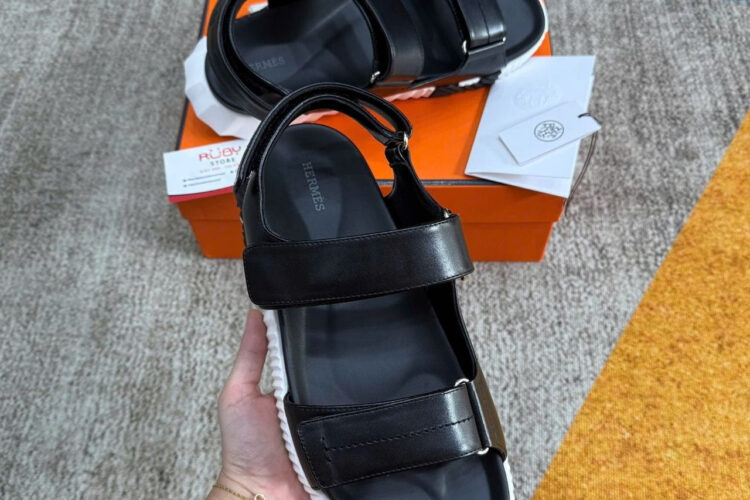 Giày Hermes Junior Sandal Noir Black White Màu đen trắng