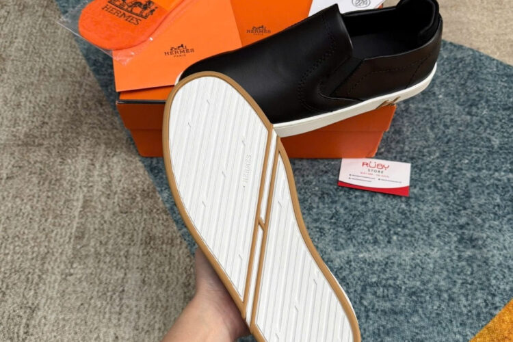Giày Hermes Lucky Slip-On Sneaker Black White đen trắng