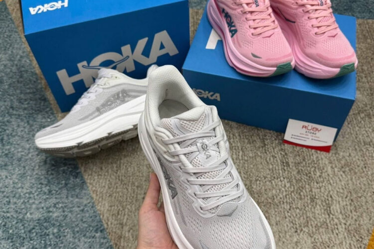 Giày Hoka Bondi 9 Stardust Silver Xám