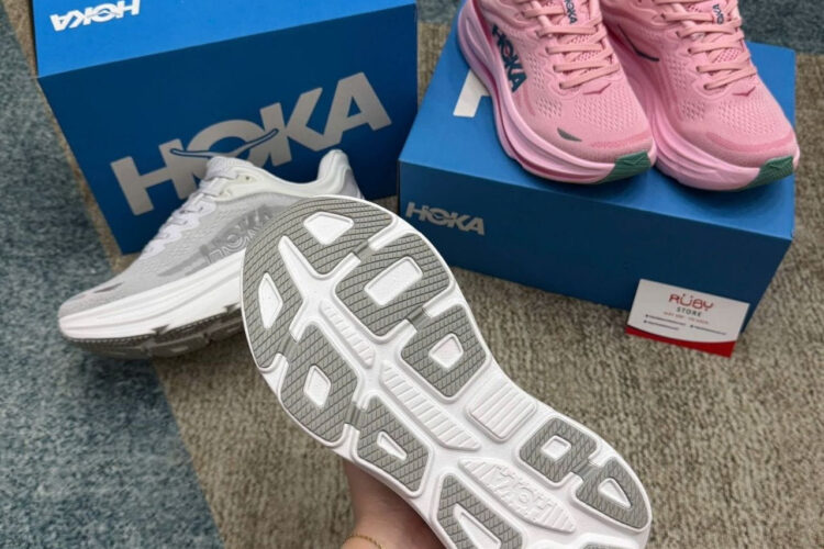 Giày Hoka Bondi 9 Stardust Silver Xám