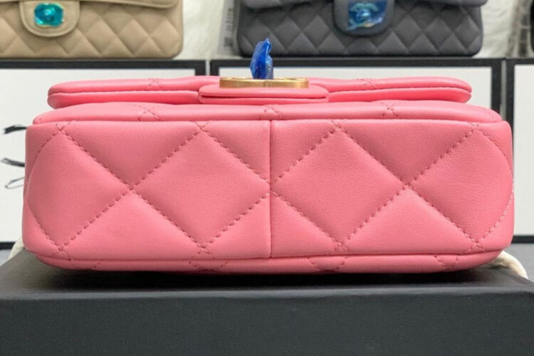 Túi CN 22P Mini Square Flap Bag Pink Lambskin Màu Hồng