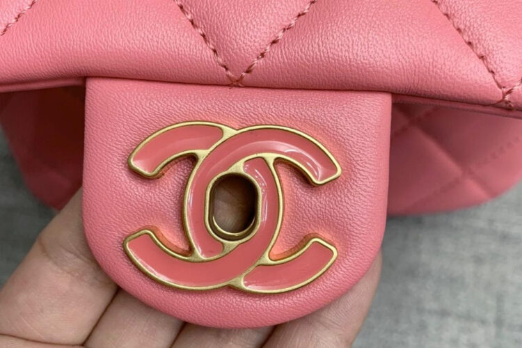 Túi CN 22P Mini Square Flap Bag Pink Lambskin Màu Hồng