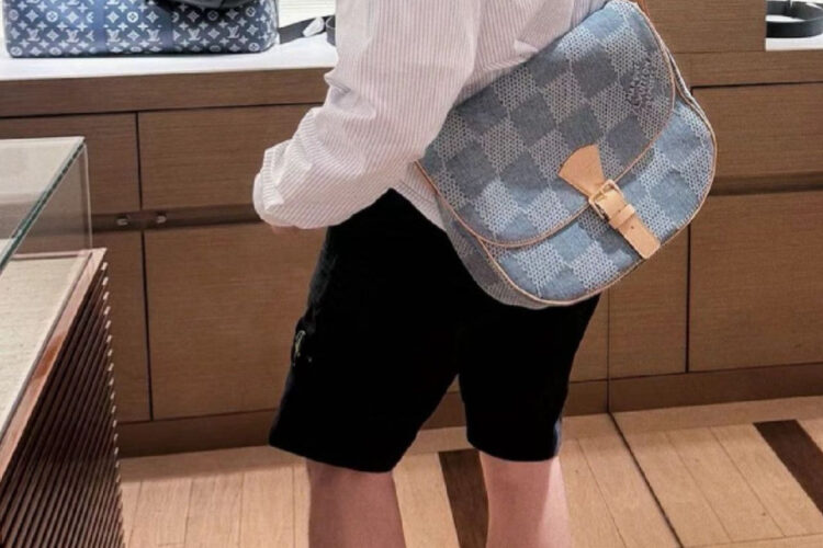 Túi LV Montsouris Messenger MM Bag N40743 Blue Damier Denim 3D