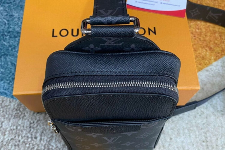 Túi LV Outdoor Sling Bag M30741 Monogram Eclipse Màu Đen